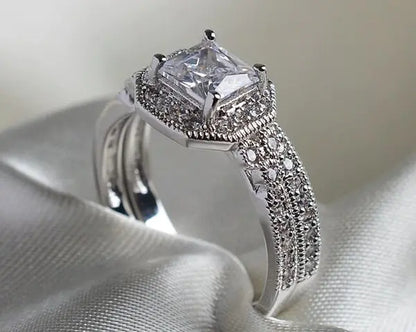 Diamond Ring, Engagement Ring, Stone-Set Ring